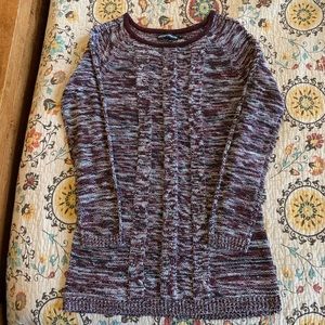 Women’s tunic length sweater Size S